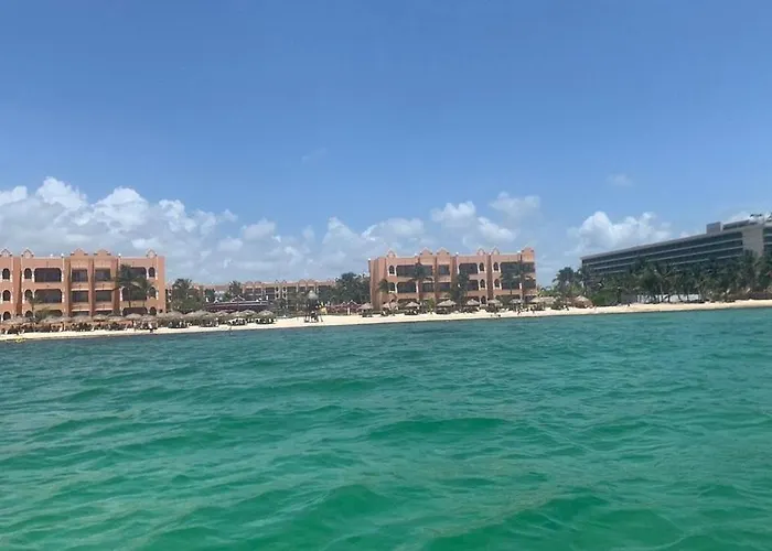 The Royal Haciendas & *